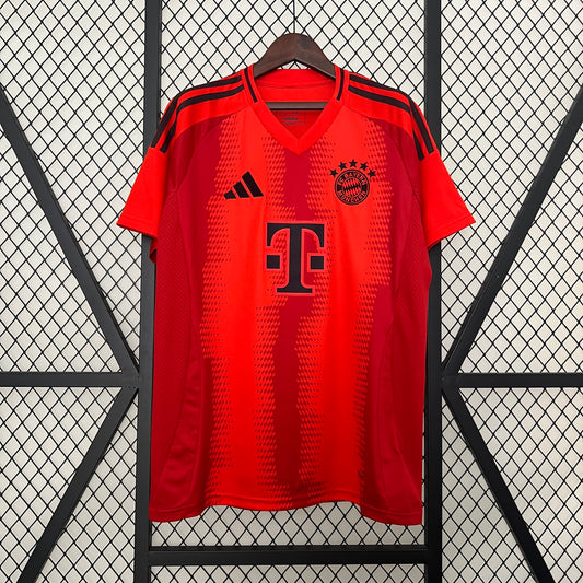 FC Bayern Munich Home shirt 24/25 Fan Version