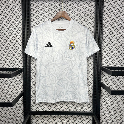 Real Madrid Training shirt 24/25 Fan Version