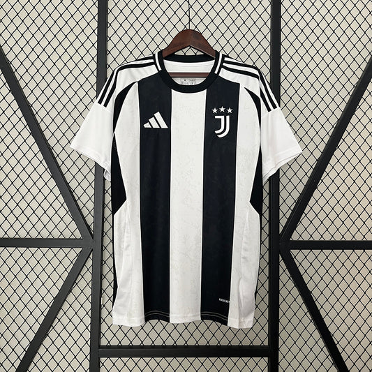 Juventus FC Home shirt 24/25 Fan Version